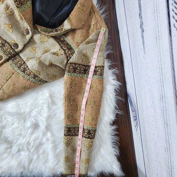 Courtenay Vintage Brown Tapestry Embroidered Blazer - Picture 7 of 8
